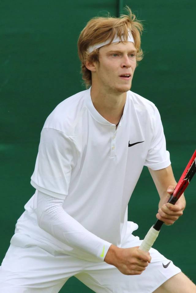 教训与争议 教训与争议