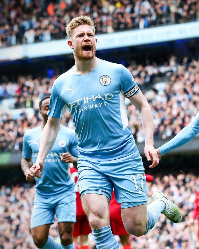 拜仁再度横扫对手，领先德甲积分榜